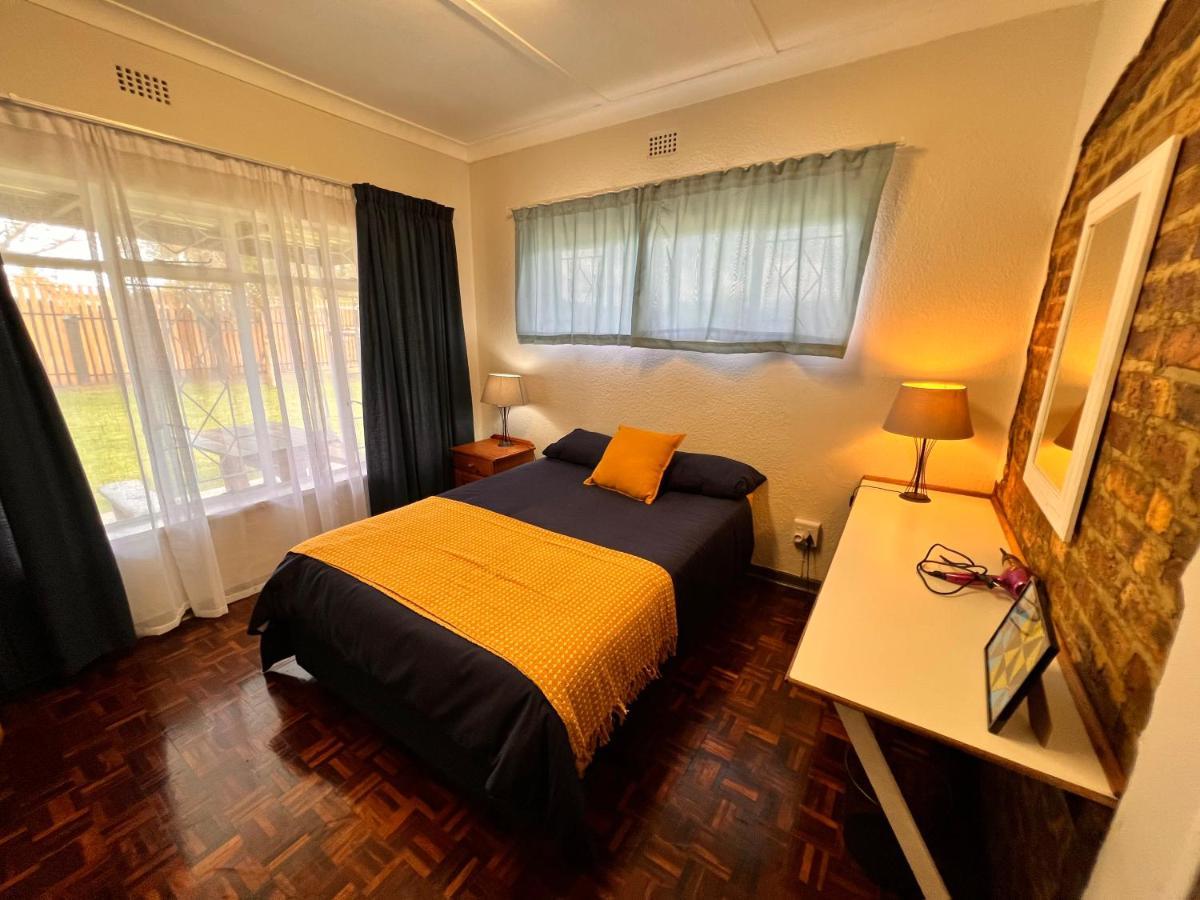 Firefly Budget Friendly Guest House 肯普顿帕克 外观 照片