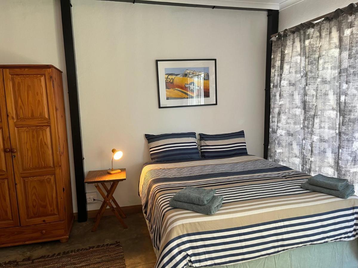 Firefly Budget Friendly Guest House 肯普顿帕克 外观 照片