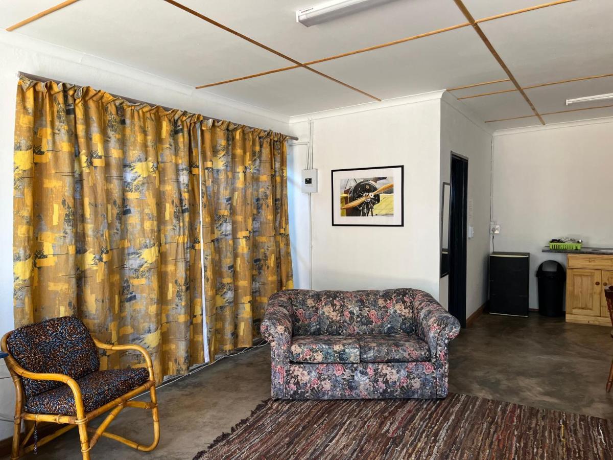 Firefly Budget Friendly Guest House 肯普顿帕克 外观 照片